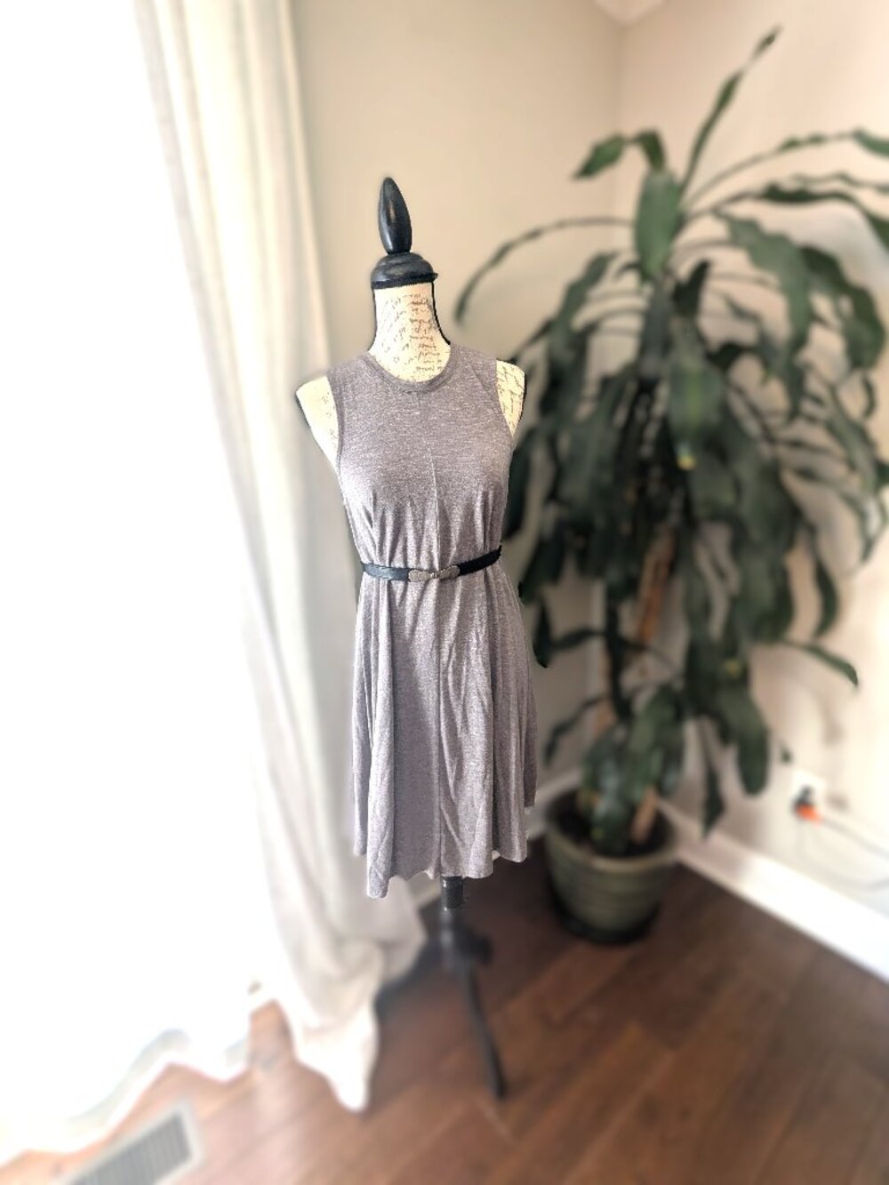 Gray Sleevless Dress
